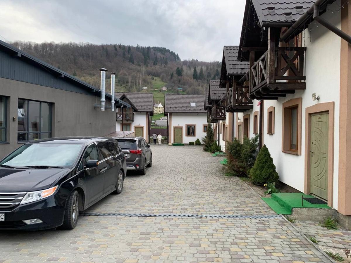 Карпатський Готель Олександрія Mykulychyn Exterior photo